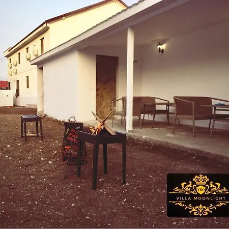 Casa Moonlight Două Mai